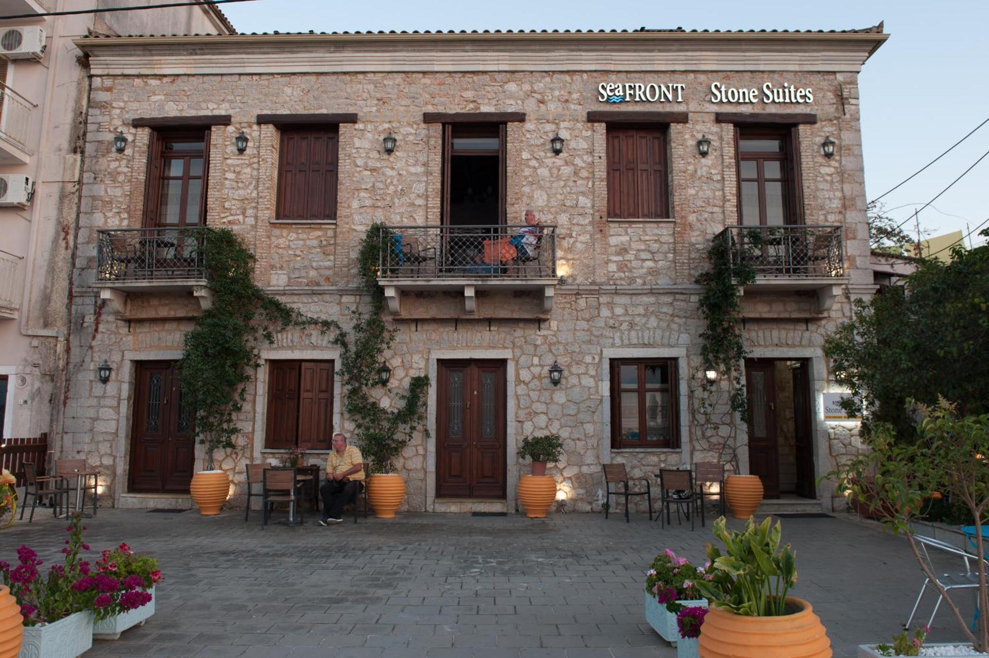 Seafront Stone Suites Vonitsa Exterior foto