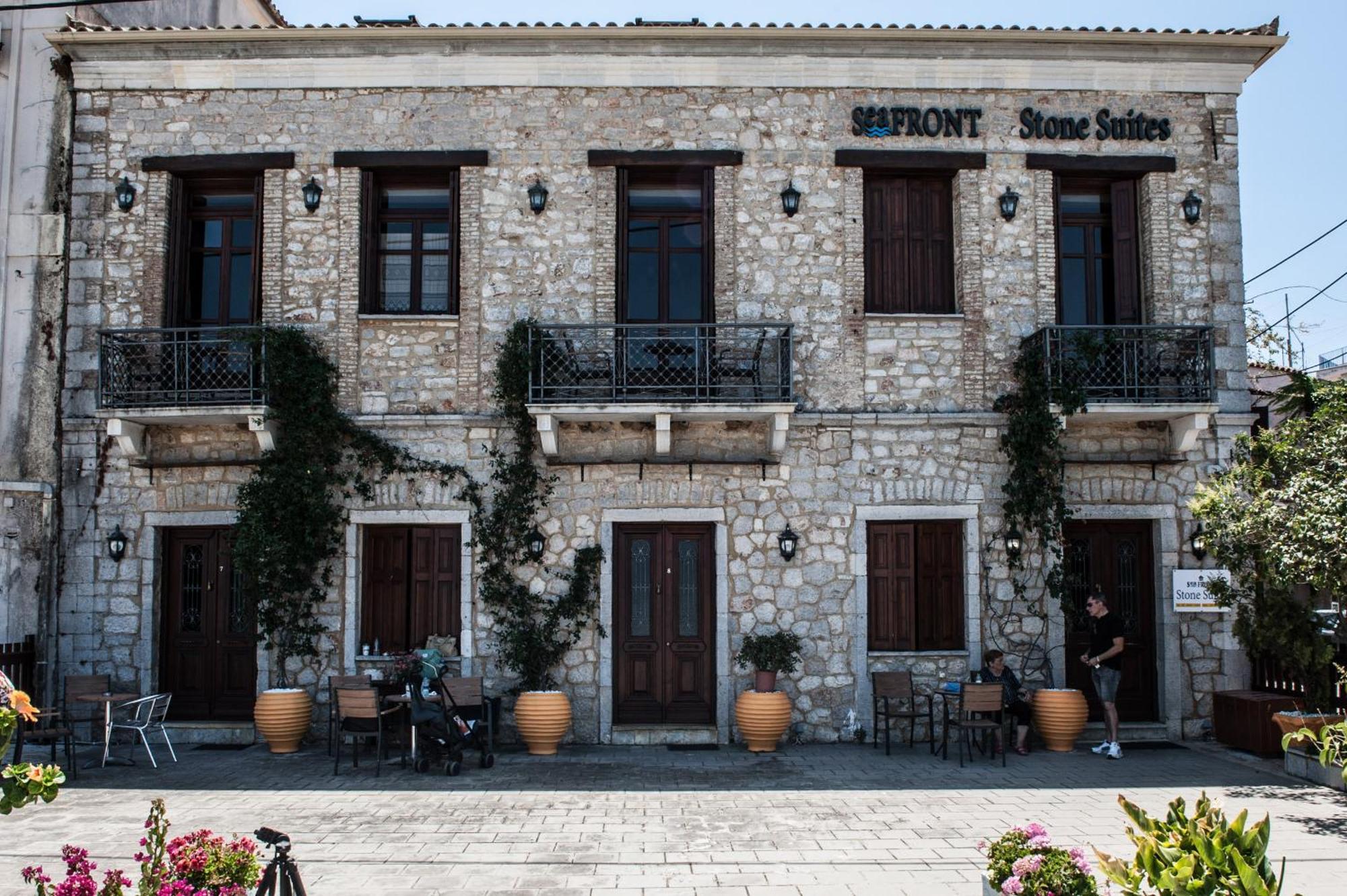 Seafront Stone Suites Vonitsa Exterior foto